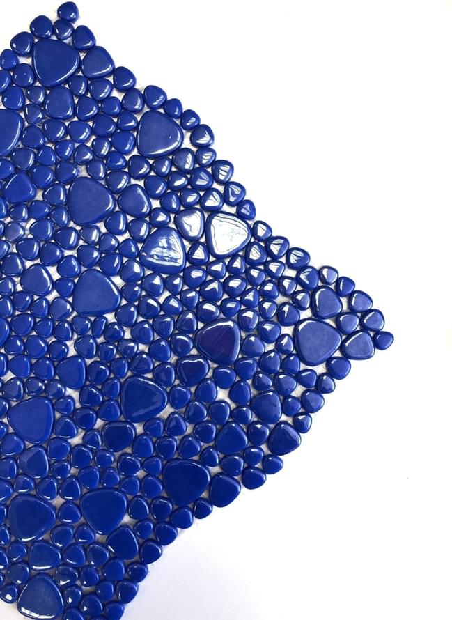 стекло фабрики Antarra коллекция Drops Mono