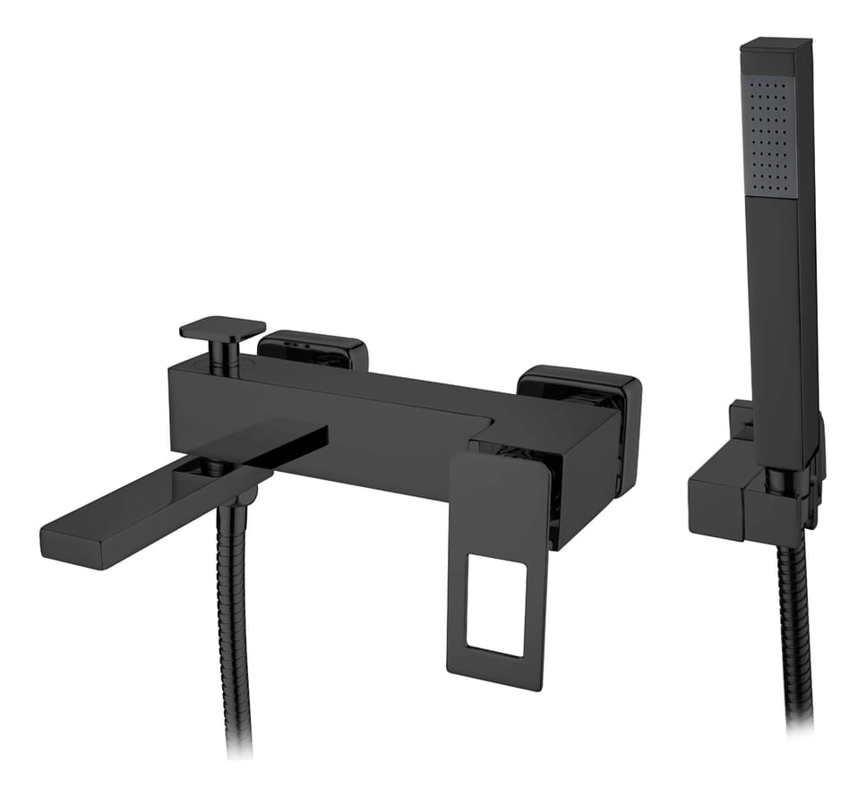 Плитка Boheme Q Смеситель Q для ванны с лейкой черный матовый  поверхность матовая