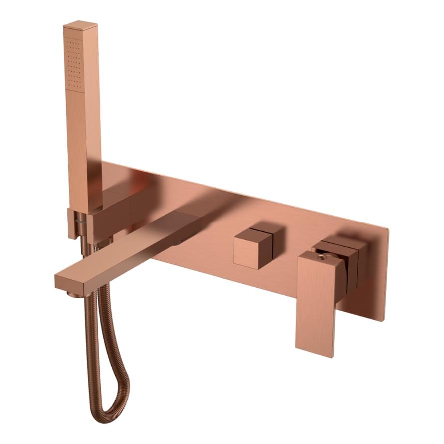 Плитка Boheme Qubic Смеситель QUBIC для ванны встроенный с лейкой медь  поверхность брашированная