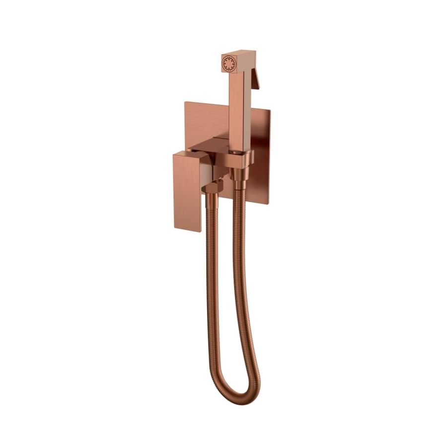 Плитка Boheme Qubic Смеситель QUBIC с гигиеническим душем медь  поверхность брашированная