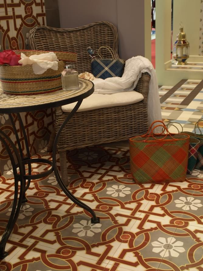 цемент фабрики Carodeco коллекция Les Fleurs Et Arabesques