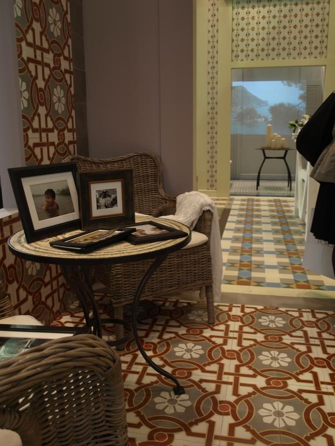 цемент фабрики Carodeco коллекция Les Fleurs Et Arabesques