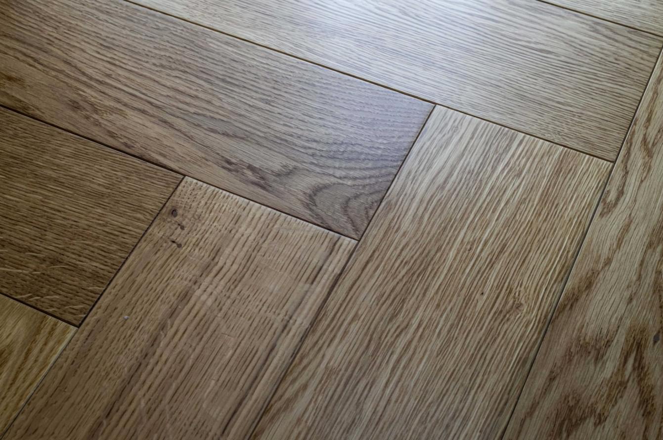 массивный паркет фабрики Damy Floor коллекция Массивный Паркет Английская Ёлка