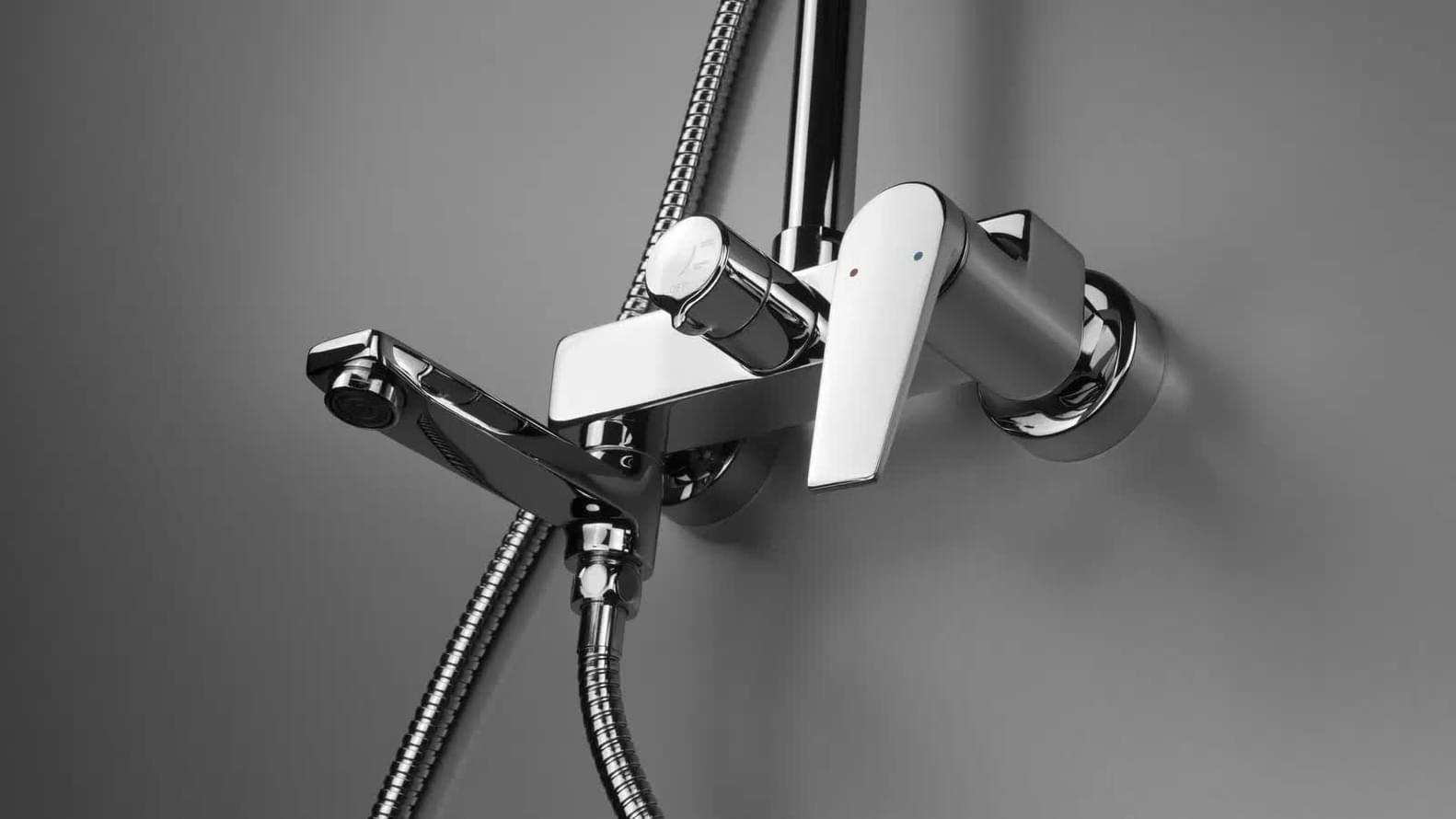 нержавеющая сталь фабрики Deante коллекция Ivo