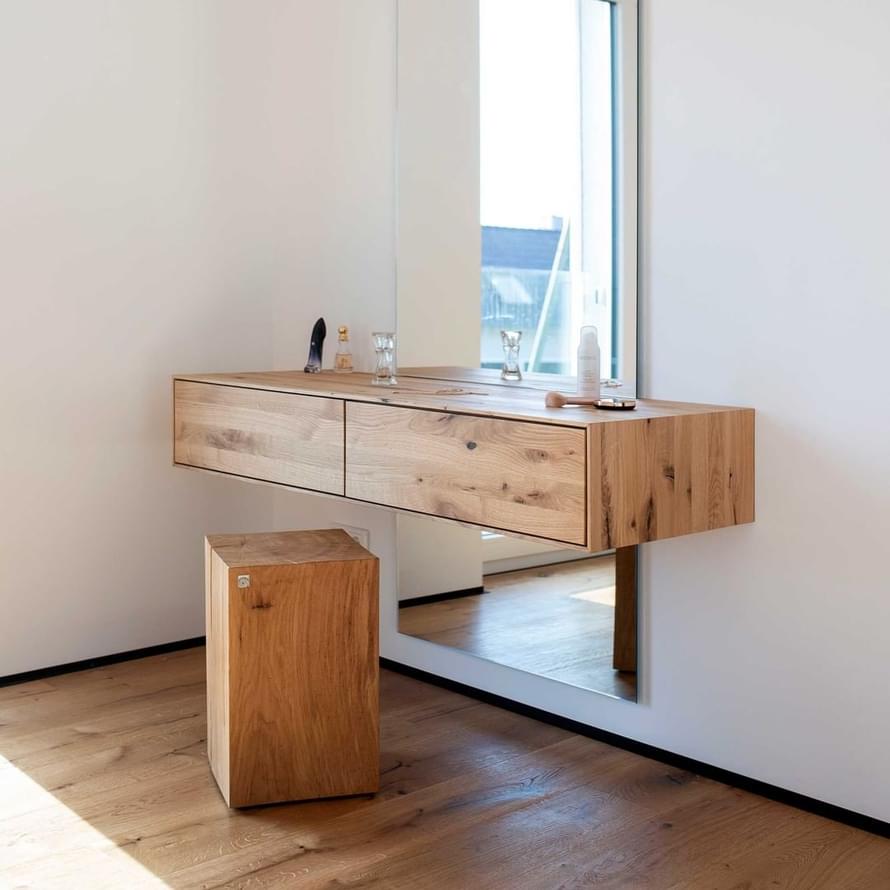 алюминий фабрики Decaro Engineering коллекция Микроплинтус