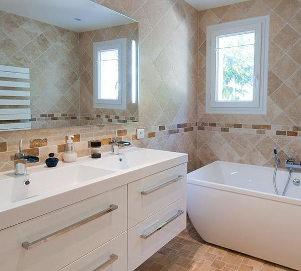 камень фабрики Diffusion коллекция Travertin Carreaux