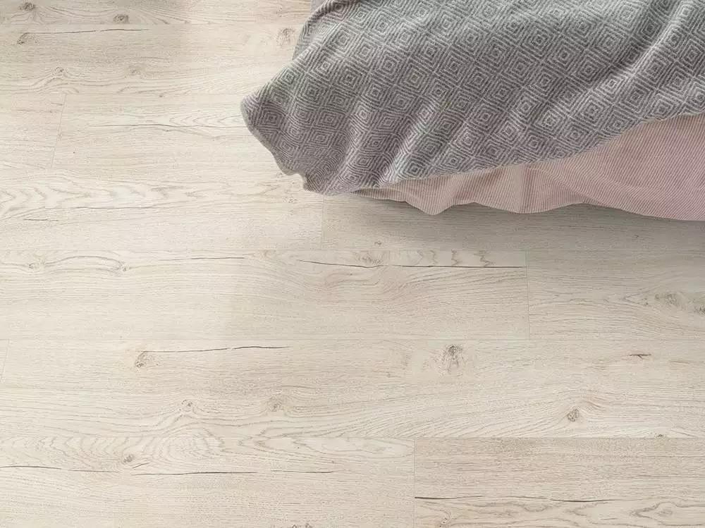 ламинат фабрики Egger коллекция Classic 12-33