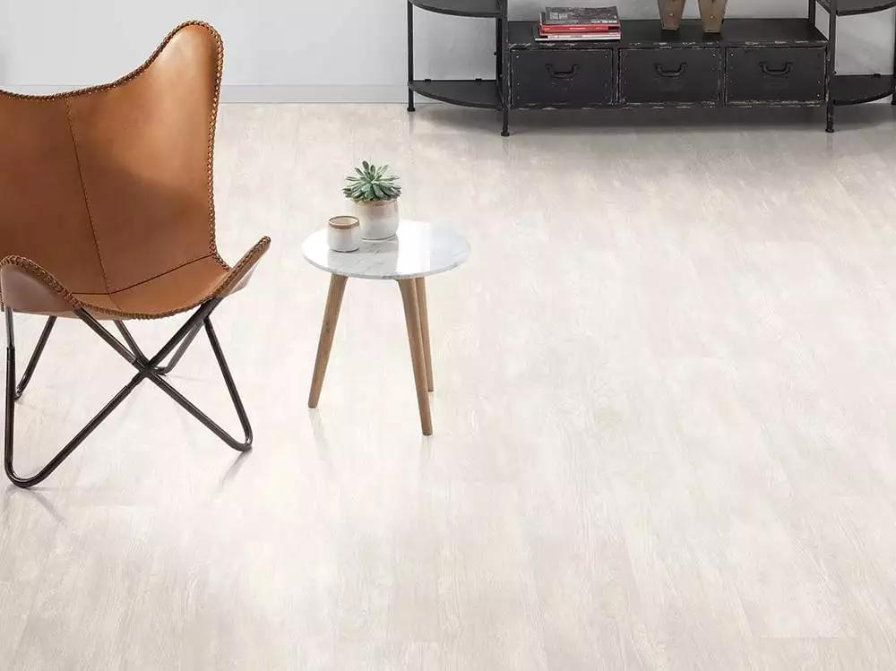 ламинат фабрики Egger коллекция Classic 12-33