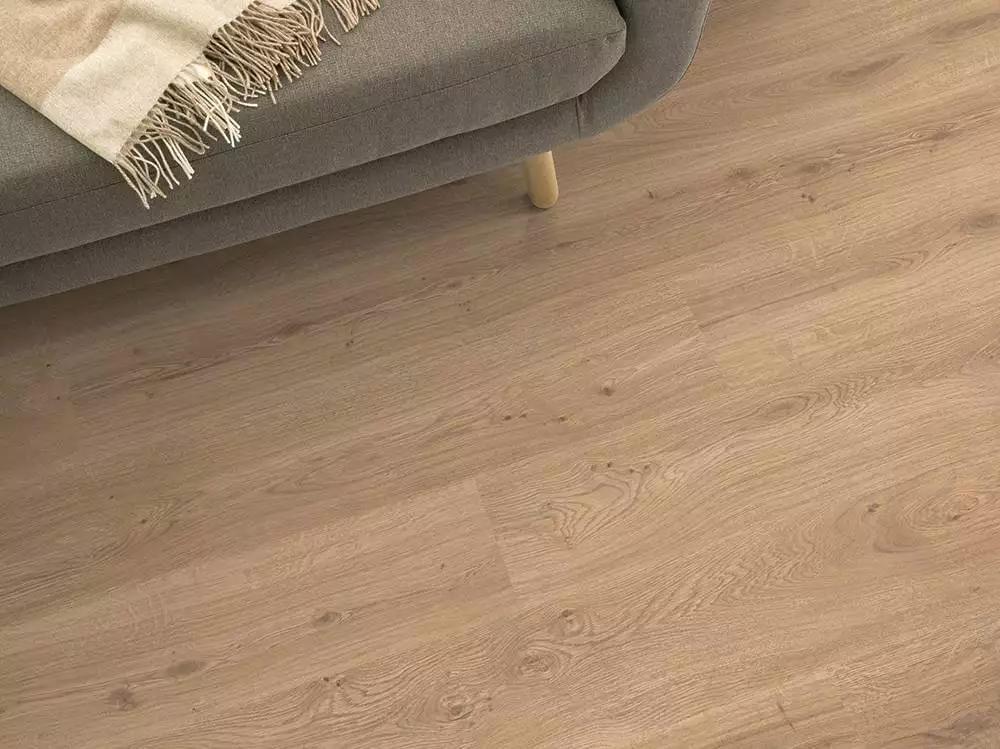 ламинат фабрики Egger коллекция Classic 8-32