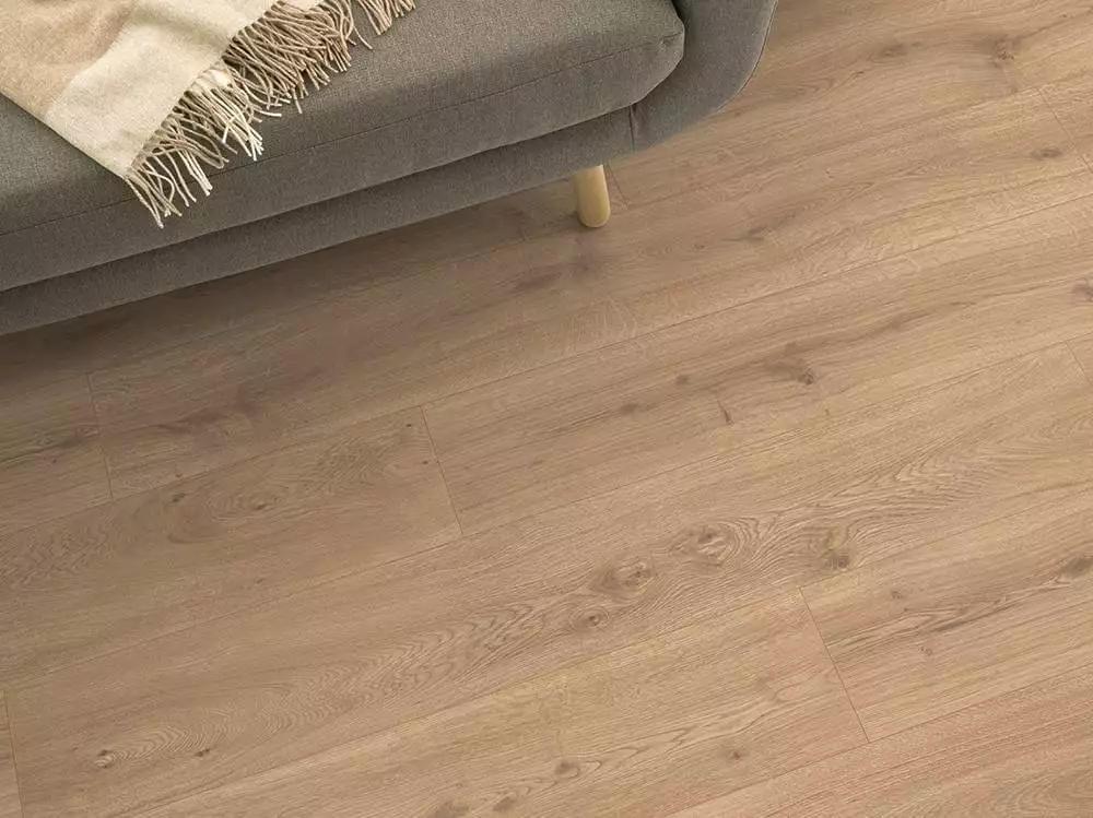 ламинат фабрики Egger коллекция Classic 8-33