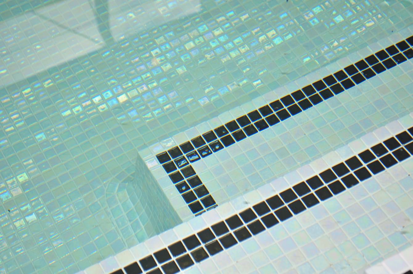 стекло фабрики Ezarri коллекция Iris