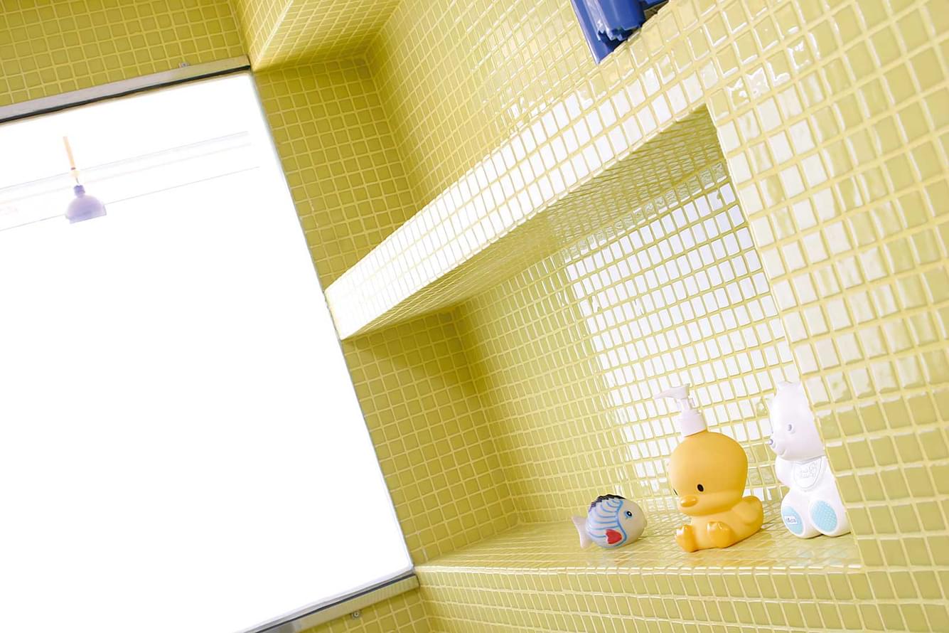 стекло фабрики Ezarri коллекция Lisa