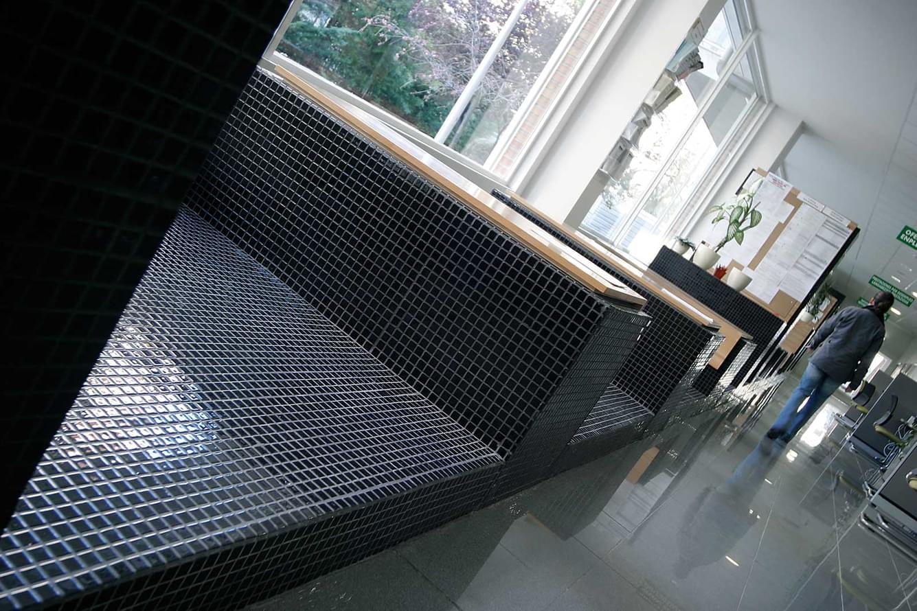 стекло фабрики Ezarri коллекция Lisa