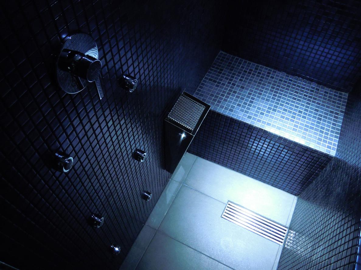 стекло фабрики Ezarri коллекция Space