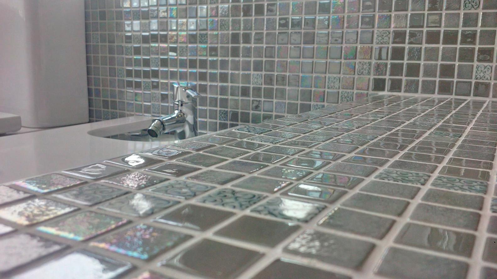 стекло фабрики Ezarri коллекция Topping