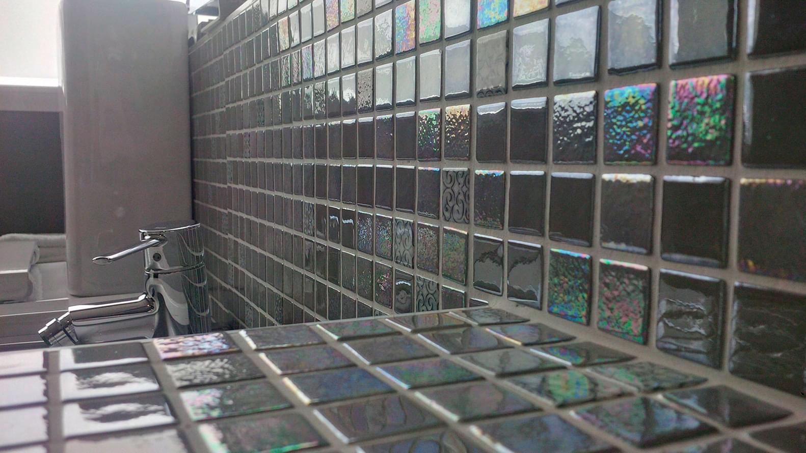 стекло фабрики Ezarri коллекция Topping