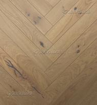 Паркетная доска Greenline Extra Дуб Сенс Английская Ёлка Рустик 10x52 см, поверхность УФ-масло