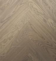 Паркетная доска Greenline Ultima Дуб Космо Натур Английская Елка Натур 13x60 см, поверхность матовый лак