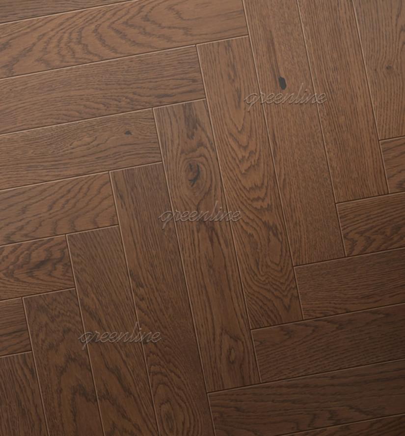 Паркетная доска Greenline Оптимум 902 Дуб Эталон Рустик Англ 12.5x52 см, поверхность матовый лак