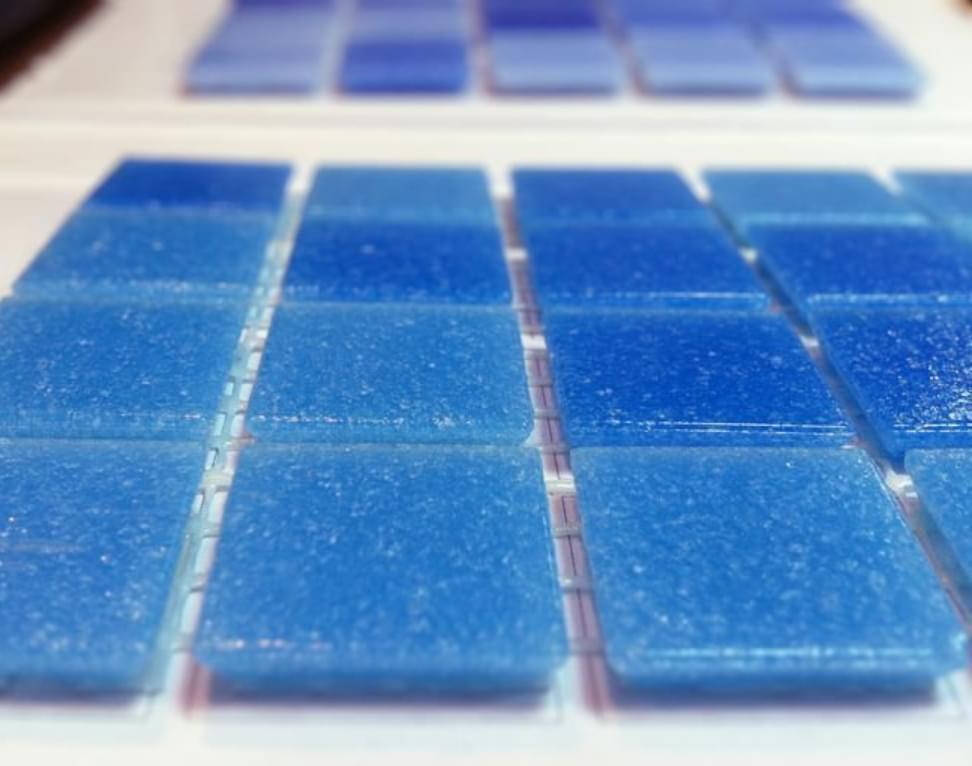 стекло фабрики Irida Mosaic коллекция Breeze