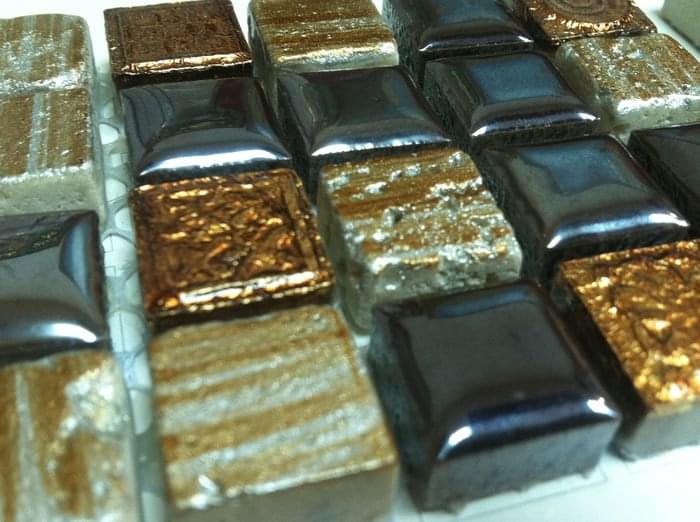 камень фабрики Irida Mosaic коллекция Ellada