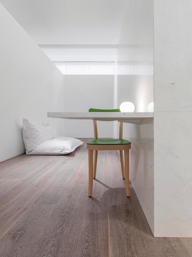 камень фабрики LAntic Colonial коллекция Persian White