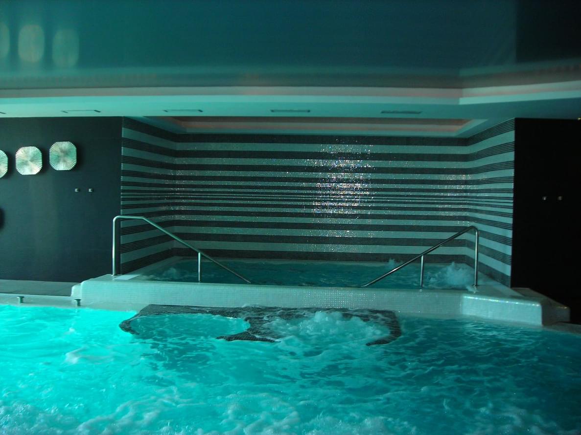 стекло фабрики Onix Mosaico коллекция Opalo