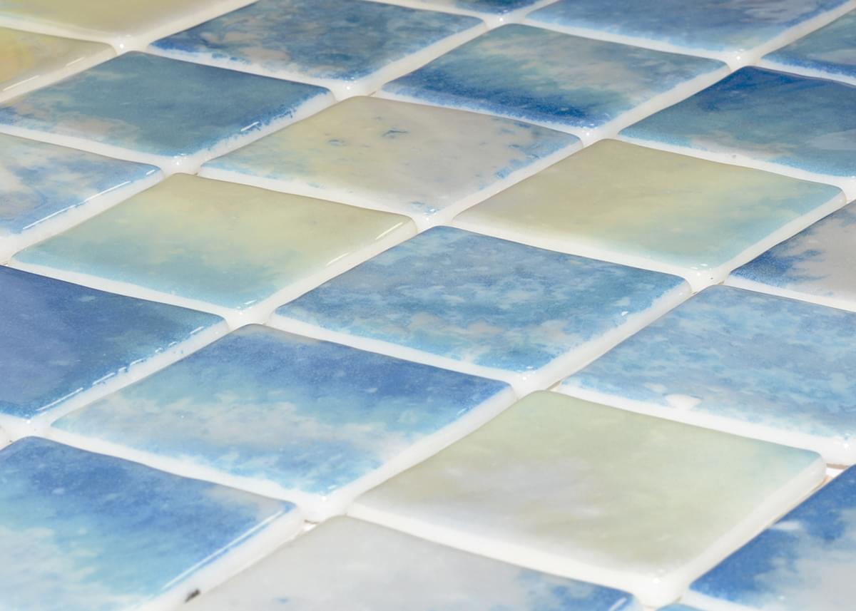 стекло фабрики Onix Mosaico коллекция Penta Vanguard Pool