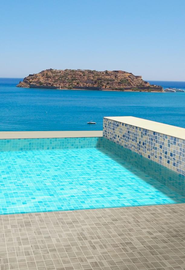 стекло фабрики Onix Mosaico коллекция Vanguard Pool