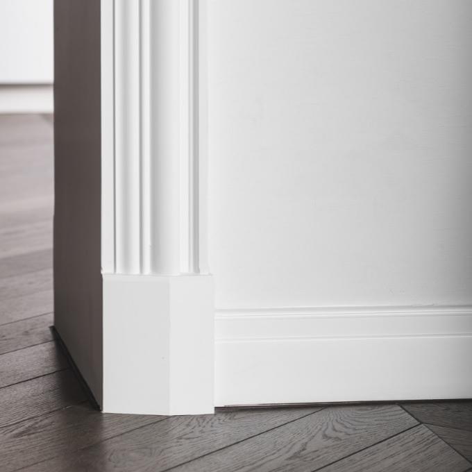 лепнина фабрики Orac коллекция Дверное Обрамление