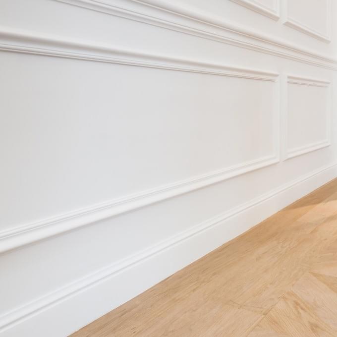 лепнина фабрики Orac коллекция Плинтусы