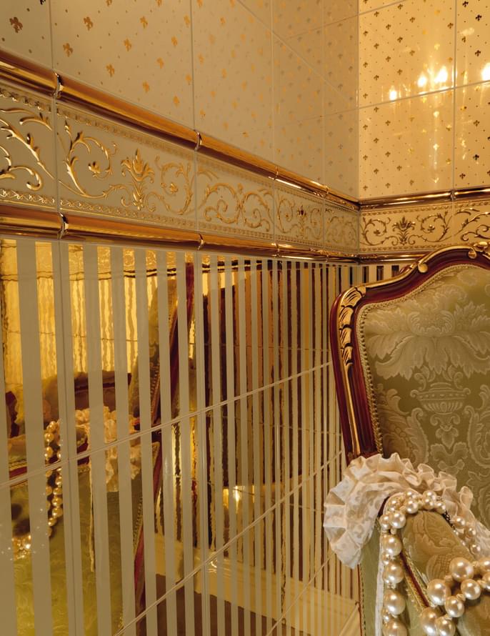 керамика фабрики Petracers коллекция Grand Elegance Gold