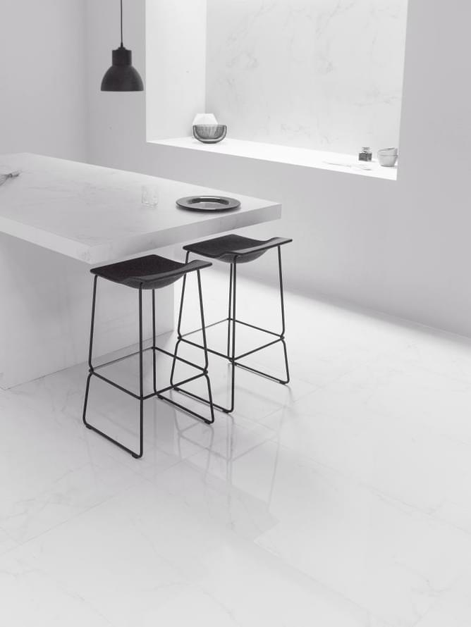 керамогранит фабрики Porcelanosa коллекция Carrara Blanco