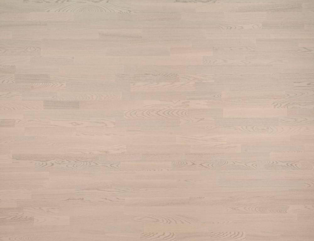 Паркетная доска Primavera Паркет Ash Bianca 3S 18.8x226.6 см, поверхность матовый лак