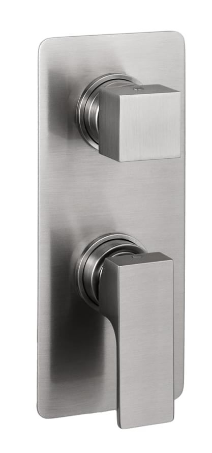 Плитка Remer Absolute Смеситель для душа квадратный ABSOLUTE никель брашированный  поверхность брашированная