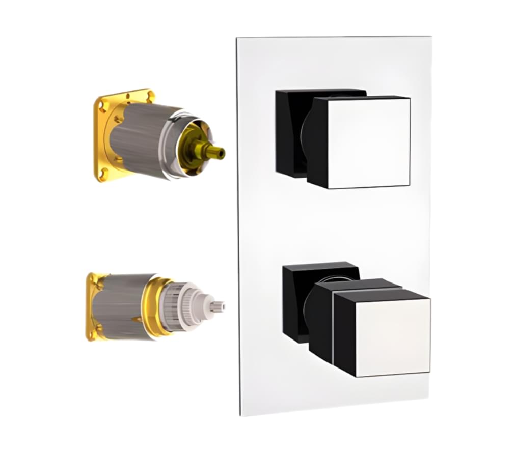 Плитка Remer Q-Elegance Смеситель термостатический для душа квадратный на 3 выхода Q-ELEGANCE хром  поверхность глянец