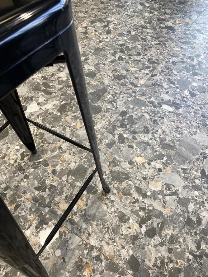 керамогранит фабрики Revoir Paris коллекция La Roche