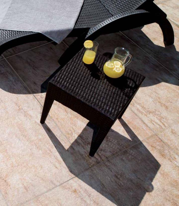 керамогранит фабрики Seranit коллекция Serarock