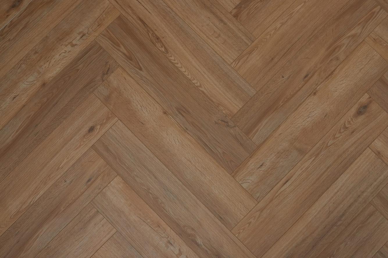 Steinholz Herringbone Лархе 12.8x64