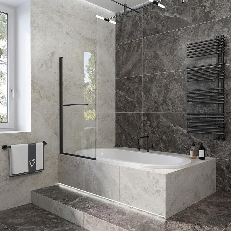 Плитка Veconi Palau Шторка на ванну распашная PL-79B 675-690x1500 мм прозрачное стекло 5 мм профиль черный матовый  поверхность матовая