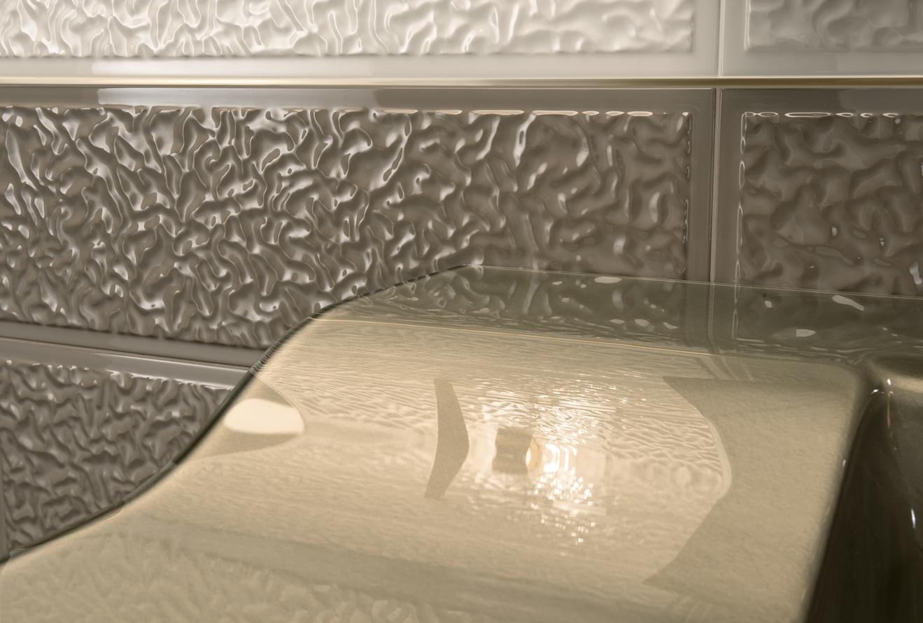 керамика фабрики Versace коллекция Gold