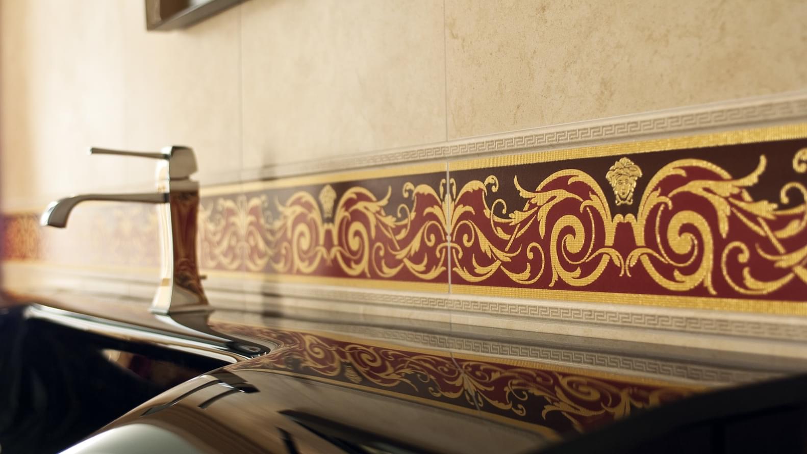 керамика фабрики Versace коллекция Vanitas