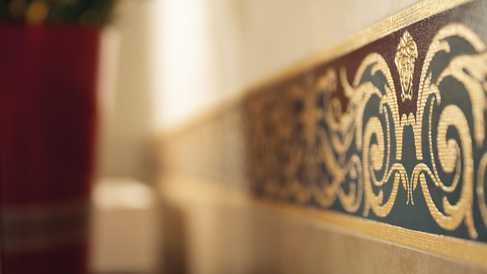 керамика фабрики Versace коллекция Vanitas