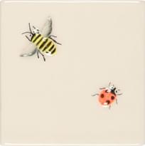 Плитка Winchester Classic Ladybird And Bee On Off White 10.5x10.5 см, поверхность глянец, рельефная