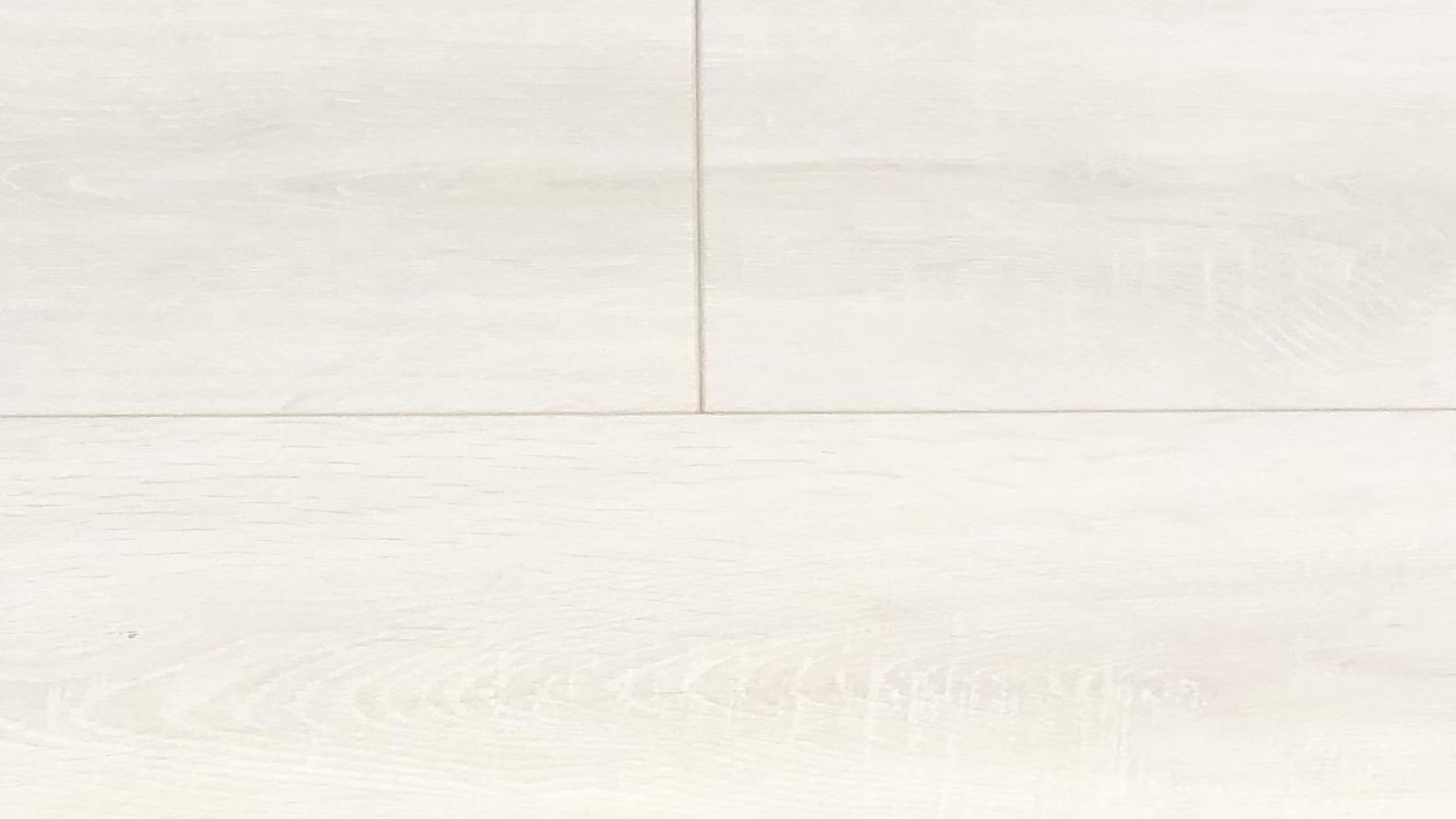 Ламинат Woodstyle Bravo Дуб Хайберг 19.3x129.2 см поверхность нет