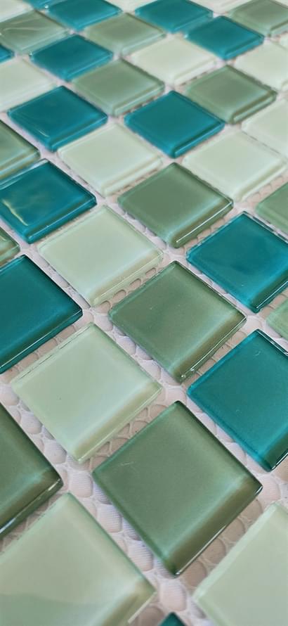 стекло фабрики Керамоград коллекция Бассейн